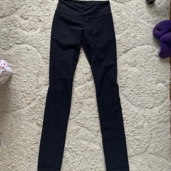 Lululemon Reversible Leggings - Picture 3 of 5